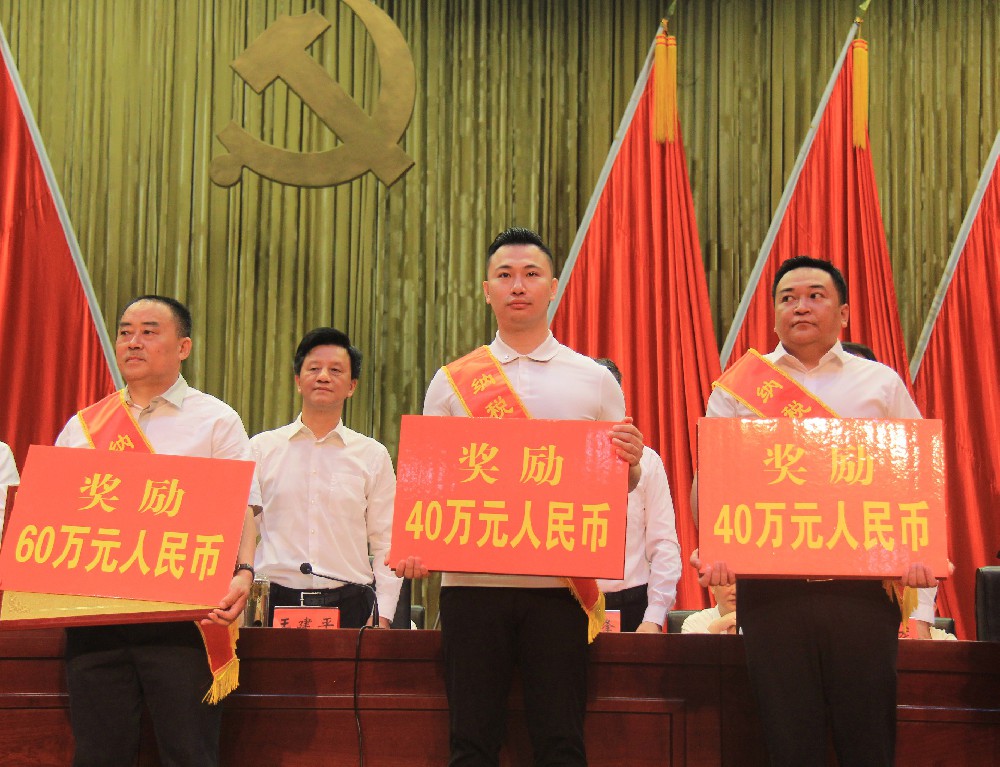 久久久天堂国产精品女人