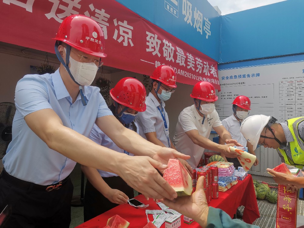 久久久天堂国产精品女人